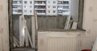 Демонтаж подоконного блока в Апатитах – услуги по доступным ценам от 1587 рублей