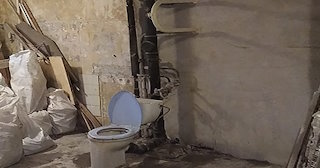 Демонтаж сантехкабины в панельном доме - цена от 1058 рублей | Сварной-Птт